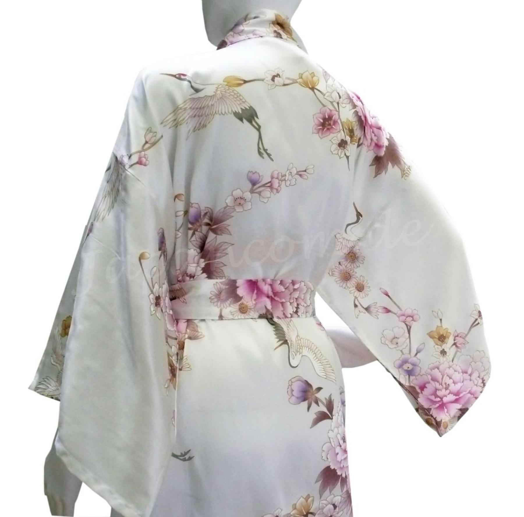 Kimono Royal Cranes weiss, kurz, Seide, Morgenmantel